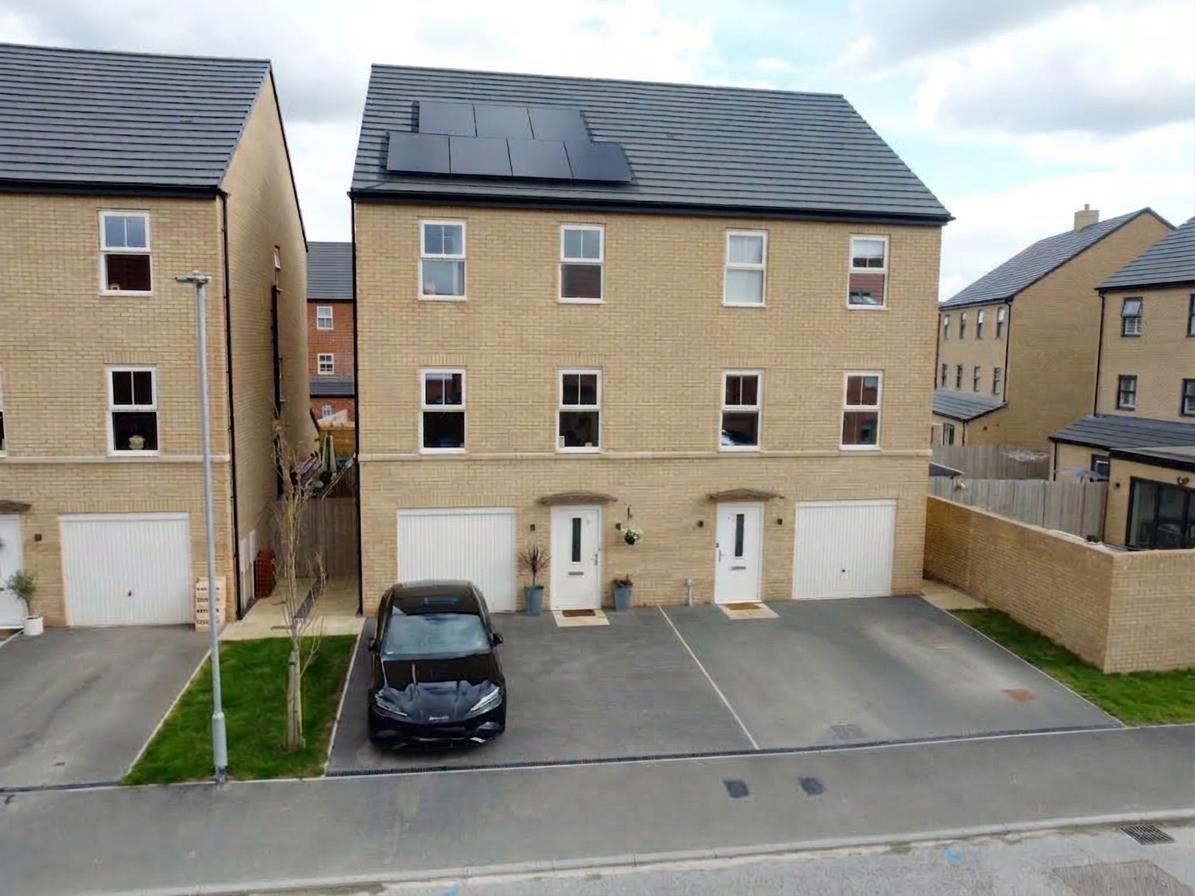 Dogrose Avenue, Beverley